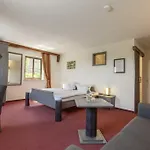 Burghotel Hotel 3*