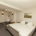 Burghotel Hotel