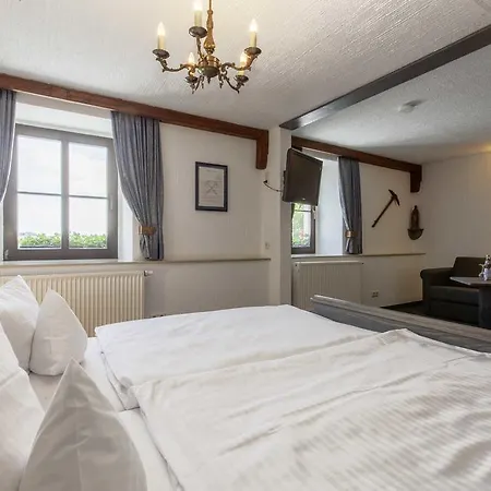 Otel Burghotel Stolpen