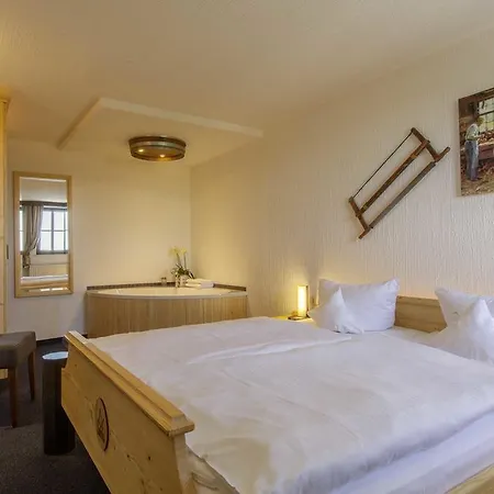 Burghotel シュトルペン